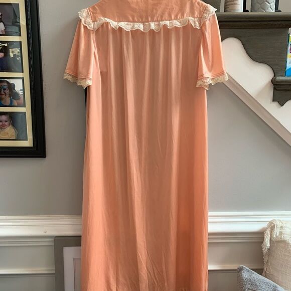 Vintage Peach Satin Button Down Nightgown M - Picture 4 of 4